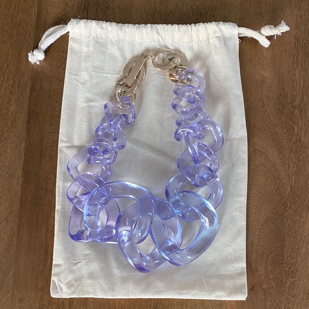 Anthropologie Oversized Chunky Purple Acrylic Lucite Chain Statement Necklace